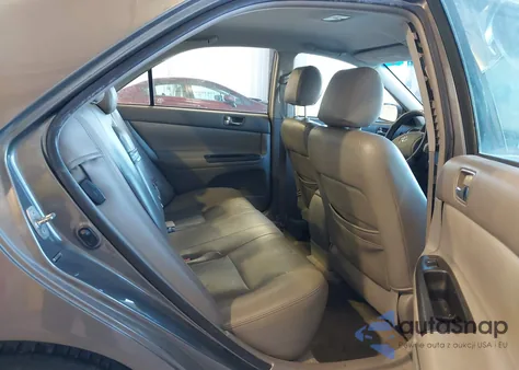 2005 Toyota Camry Le from USA, damaged, VIN JTDBE32K250308806